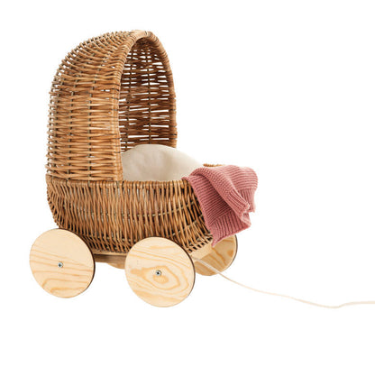 Small Wicker Egg Pram